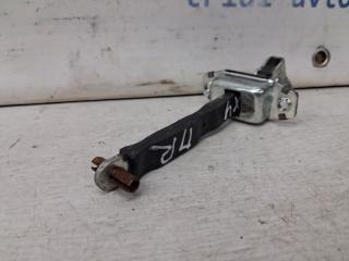 Ограничитель двери передний правый Suzuki SX4 1 1.6 бензин M16A