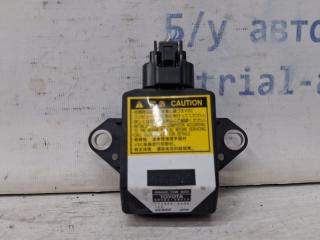 Датчик ускорения Lexus RX 350 2003-2009 Б/У Датчик ускорения Lexus RX 350 2003-2009