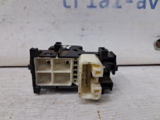 Кнопка стеклоподъемника Toyota RAV 4 A30 2.0 бензин 1AZFE