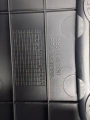 Подлокотник Auris 2006-2012 E150 1.6 бензин 1ZRFAE