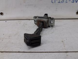 Ограничитель двери задний левый Mazda 3 BK 1.6 бензин Z6