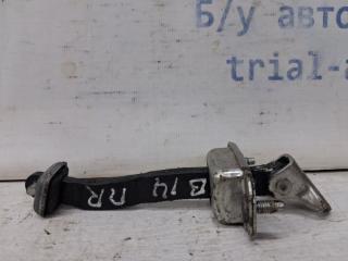 Запчасть ограничитель двери передний правый Subaru Outback 2009-2015