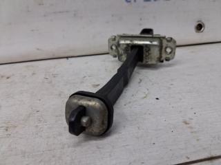 Ограничитель двери задний правый Chevrolet Captiva C100 2.4 бензин Z24SED