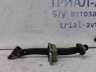 Ограничитель двери передний правый Chevrolet Captiva 2006-2018 Б/У Ограничитель двери передний правый Chevrolet Captiva 2006-2018