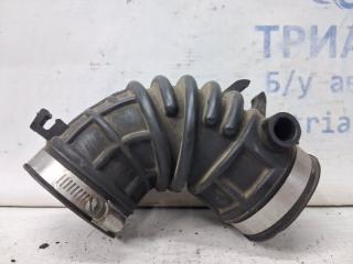 Патрубок воздушного фильтра Suzuki SX4 1 2.0 Бензин J20A