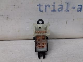 Кнопка стеклоподъемника Nissan Qashqai J11 1.2 Бензин HRA2DDT