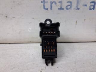 Кнопка стеклоподъемника Nissan Navara D40 2.5 Diesel YD25DDTI