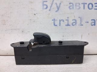 Кнопка стеклоподъемника Mitsubishi Pajero Sport 1996-2008 Б/У Кнопка стеклоподъемника Mitsubishi Pajero Sport 1996-2008
