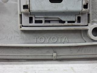 Плафон задний Toyota Auris E150 1.6 бензин 1ZRFAE
