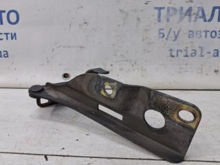 Петля капота правая Nissan Pathfinder R51 2.5 Diesel YD25DDTI