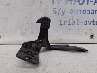 Крюк капота Nissan Qashqai 2013-2022 Б/У Крюк капота Nissan Qashqai 2013-2022