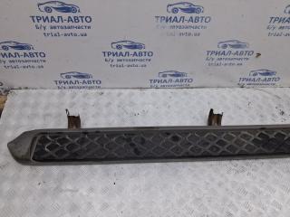 Подножка правая Pathfinder 2004-2014 R51 2.5 Diesel YD25DDTI
