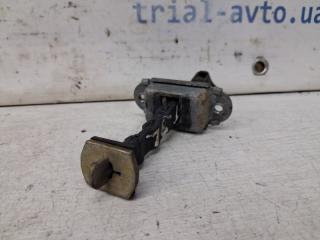 Ограничитель двери задний левый Nissan Pathfinder R51 2.5 Diesel YD25DDTI