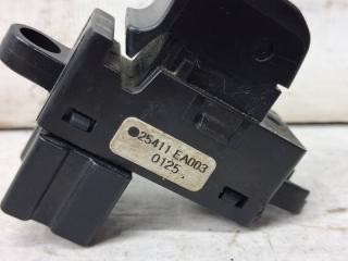Кнопка стеклоподъемника Nissan Pathfinder R51 2.5 Diesel YD25DDTI