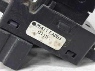 Кнопка стеклоподъемника Nissan Pathfinder R51 2.5 Diesel YD25DDTI