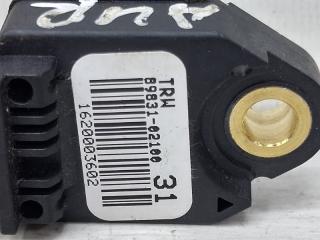 Датчик удара (AIRBAG) Toyota Auris E150 1.6 бензин 1ZRFAE