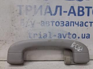 Фото запчасти ручка потолка SsangYong Korando 2010-2019 Б/У запчасть Запчасть ручка потолка SsangYong Korando 2010-2019
