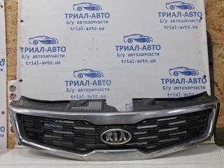 Решетка радиатора Kia Ceed 2006-2012 Б/У Решетка радиатора Kia Ceed 2006-2012