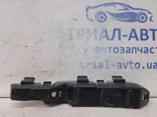 Кронштейн бампера передний правый Kia Ceed 2006-2012