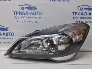 Фара левая галоген Рестайлинг Kia Ceed 2006-2012 Б/У Фара левая галоген Рестайлинг Kia Ceed 2006-2012