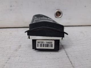 Кнопки руля Kia Ceed ED 1.6 diesel D4FB