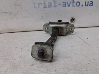 Ограничитель двери задний правый Kia Ceed ED 1.6 diesel D4FB