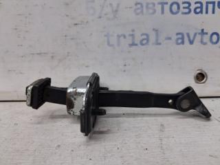 Ограничитель двери передний правый Kia Ceed 2006-2012 Б/У Ограничитель двери передний правый Kia Ceed 2006-2012