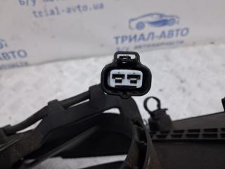 Диффузор с вентилятором радиатора Outlander 2003-2006 CU 2.4 бензин 4G69