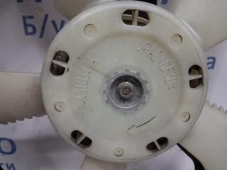 Диффузор с вентилятором радиатора Outlander 2003-2006 CU 2.4 бензин 4G69