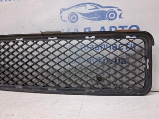 Решетка бампера центральная Hyundai Tucson JM 2.0 diesel D4EA
