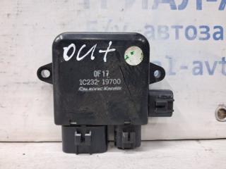 Блок управления вентиляторами Mitsubishi Outlander 2003-2006 Б/У Блок управления вентиляторами Mitsubishi Outlander 2003-2006