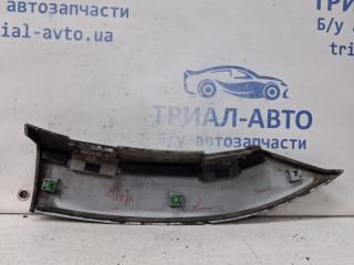 Накладка крыла задняя левая Outlander 2003-2006 cu 2.4 бензин 4G69