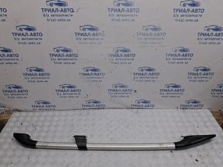 Рейлинг на крышу правый Outlander 2003-2006 cu 2.4 бензин 4G69