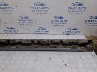 Накладка порога внешняя правая Outlander 2003-2006 cu 2.4 бензин 4G69