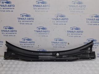 Дефлектор дворников Mitsubishi Outlander 2003-2006 Б/У Дефлектор дворников Mitsubishi Outlander 2003-2006