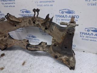 Балка задней подвески Outlander 2003-2006 cu 2.4 бензин 4G69