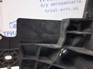 Фара правая галоген Outlander 2003-2006 cu 2.4 бензин 4G69