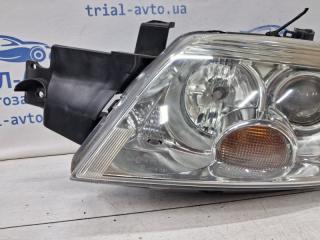 Фара левая галоген Mitsubishi Outlander cu 2.4 бензин 4G69