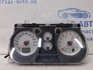 Приборная панель Mitsubishi Outlander 2003-2006