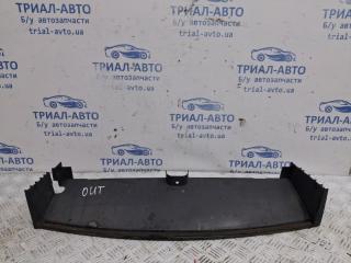 Дефлектор радиатора Mitsubishi Outlander 2003-2006 Б/У Дефлектор радиатора Mitsubishi Outlander 2003-2006