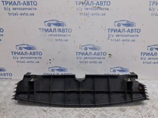 Дефлектор радиатора Outlander 2003-2006 cu 2.4 бензин 4G69