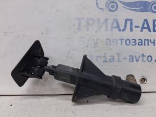 Омыватель фары правый Hyundai Sonata NF 2.4 бензин G4KC