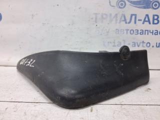 Брызговик задний левый Outlander 2003-2006 cu 2.4 бензин 4G69