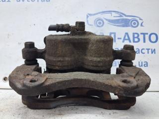 Суппорт передний левый Outlander 2003-2006 cu 2.4 бензин 4G69