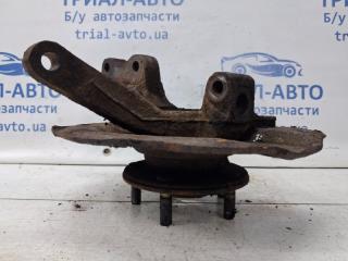 Кулак поворотный левый со ступицей Mitsubishi Outlander cu 2.4 бензин 4G69