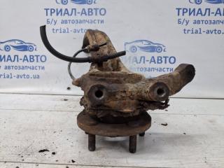 Кулак поворотный правый со ступицей Hyundai Sonata NF 2.4 бензин G4KC