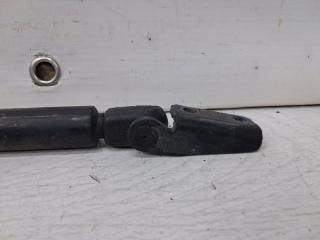 Амортизатор крышки багажника Outlander 2003-2006 cu 2.4 бензин 4G69