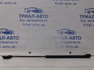 Амортизатор капота Kia Sorento 2002-2011 Б/У Амортизатор капота Kia Sorento 2002-2011