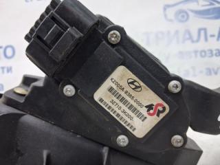 Педаль газа Sonata 2004-2010 NF 2.4 бензин G4KC