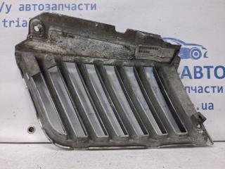 Решетка радиатора правая L200 2006-2015 KB 2.5 Diesel 4D56